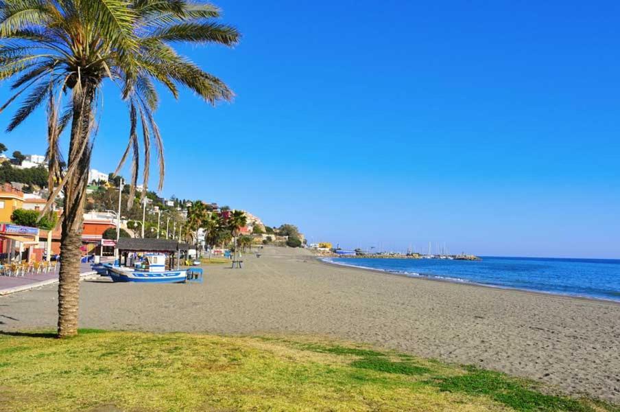 Apartamento Ático Cerca Del Mar Málaga Esterno foto