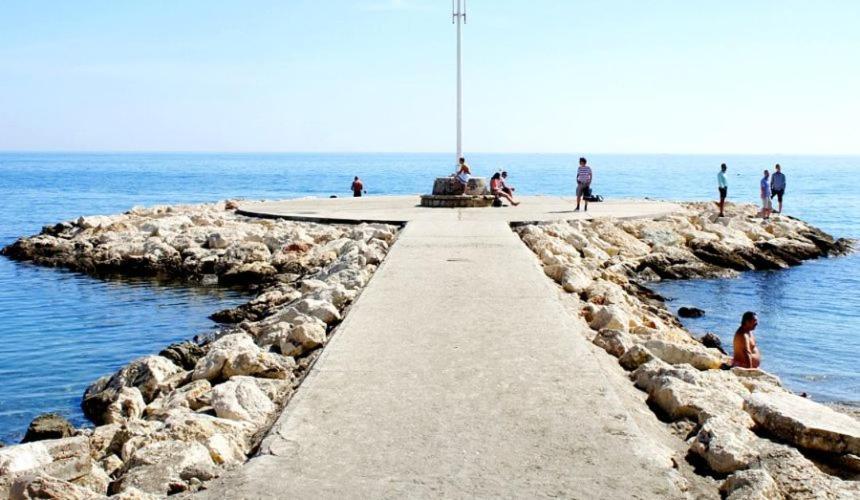 Apartamento Ático Cerca Del Mar Málaga Esterno foto